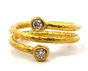 24k Yellow Spiral Diamond Ring