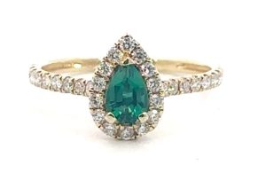18KY Emerald Ring
