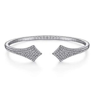 Split 14K White Gold Diamond Pave Kite Bangle