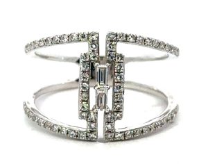 14k White Diamond Ring