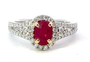 18k White Gold Ruby Ring