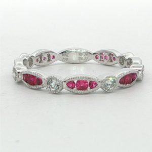 18 White gold Ruby and Diamond band