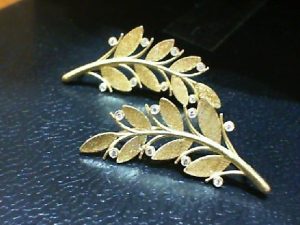 18K Yellow Laurel Leaf climber earrings