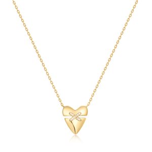 Gold Heart Kiss Pav Necklace