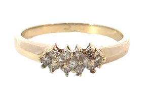 10k yellow Diamond Ring