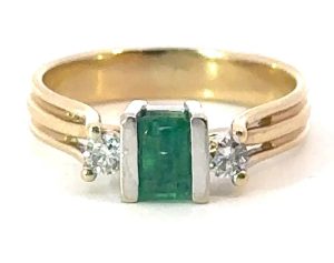 14KY Emerald and Diamond Ring