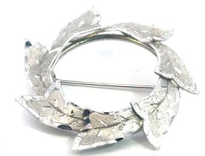 Sterling Wreath Brooch