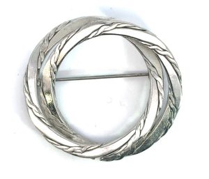 Vintage Silver Tone Brooch Circle